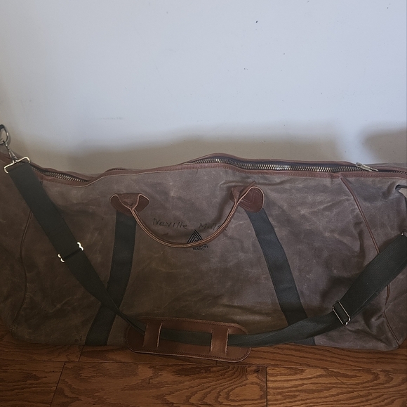 Vintage L.L. Bean XLarge Canvas & Leather Duffle Bag – Green Army - Picture 2 of 10